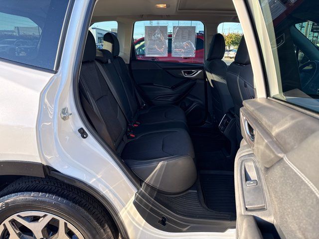 Used 2021 Subaru Forester Premium AWD/4WD image 10