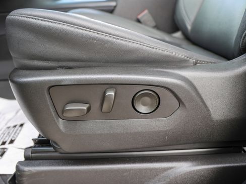 Used 2024 Chevrolet Tahoe LT w/ Luxury Package image 29