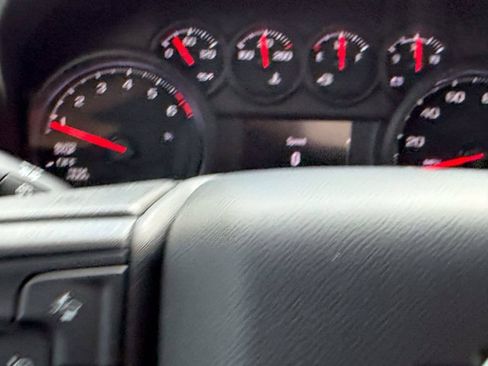 Used 2022 Chevrolet Silverado 1500 Custom AWD/4WD image 27