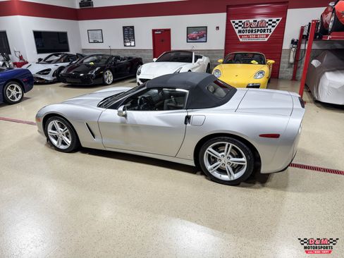 Used 2008 Chevrolet Corvette Convertible w/ Preferred Equipment Group image 41