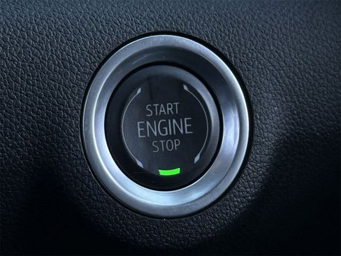 Used 2025 GMC Terrain Elevation image 19