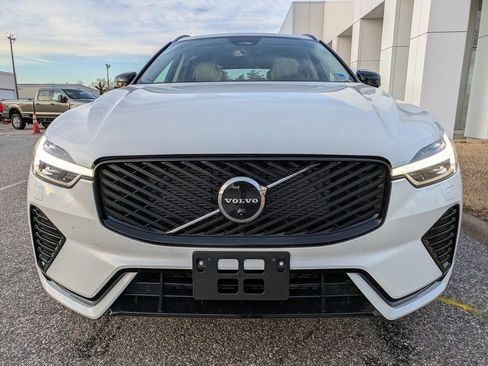 New 2026 Volvo XC60 B5 Ultra w/ Climate Package AWD/4WD image 9