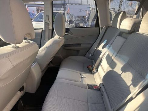 Used 2012 Subaru Forester 2.5X Premium w/ All-Weather Pkg image 22