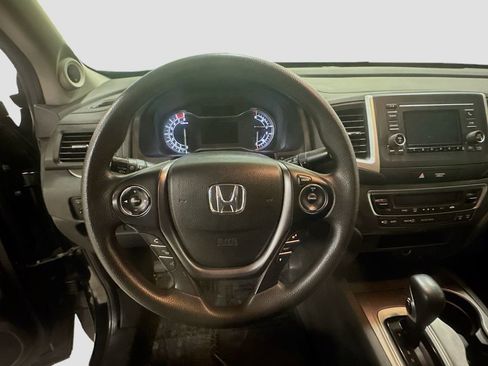 Used 2017 Honda Ridgeline Sport image 13