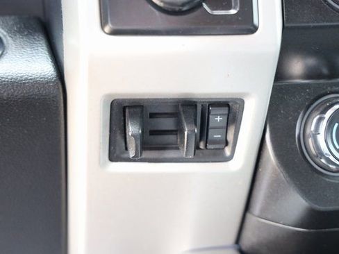 Used 2021 Ford F250 Lariat w/ Lariat Ultimate Package image 32