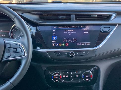 Used 2023 Buick Encore GX Select w/ Sport Touring Package image 40