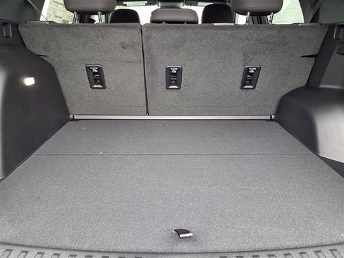 New 2026 Chevrolet Equinox LT image 18