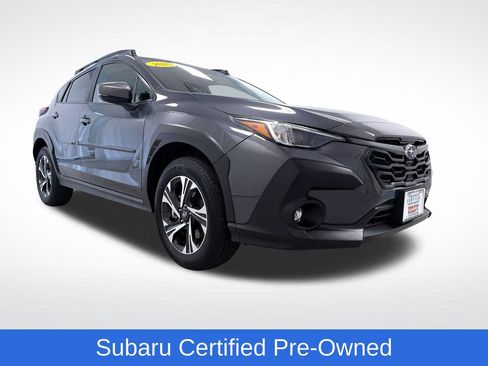 Used 2025 Subaru Crosstrek 2.5i Premium AWD/4WD image 1