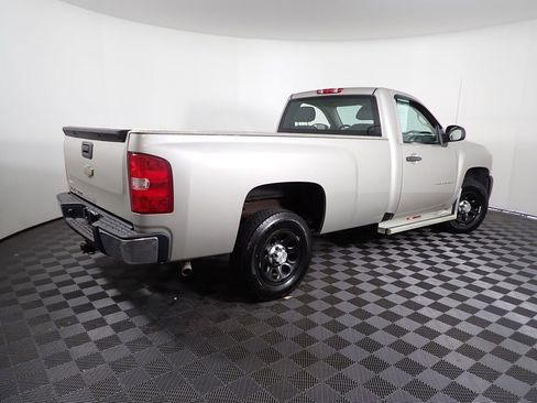Used 2009 Chevrolet Silverado 1500 W/T RWD image 20