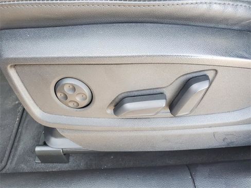 Used 2023 Audi Q5 2.0T Premium Plus image 16