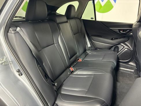 Used 2023 Subaru Outback Limited AWD/4WD image 32
