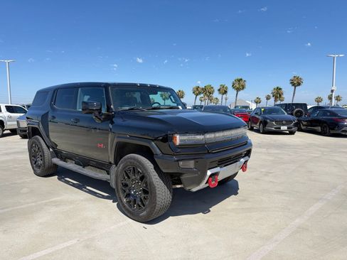 Used 2024 GMC Hummer EV 2X w/ LPO, Sport Package AWD/4WD image 4
