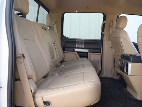 Used 2019 Ford F250 Lariat w/ Chrome Package AWD/4WD image 24