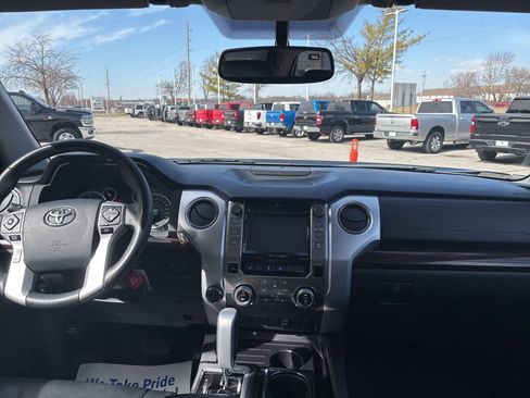 Used 2014 Toyota Tundra Limited w/ Limited Premium Package image 50