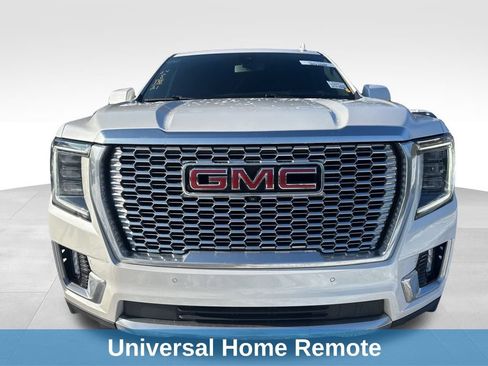 Used 2021 GMC Yukon XL Denali image 13