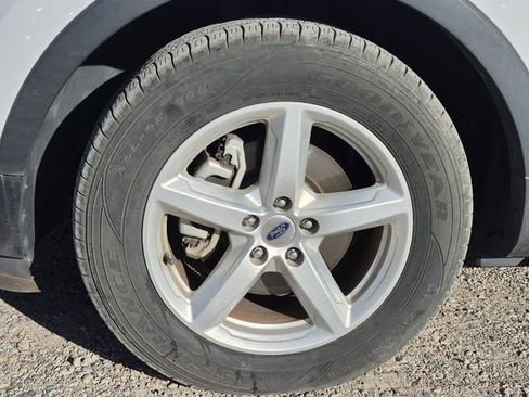 Used 2018 Ford Explorer FWD image 6