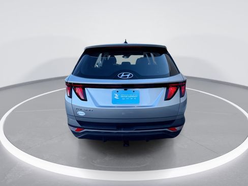 Used 2024 Hyundai Tucson SE image 7