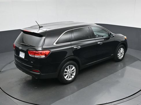 Used 2017 Kia Sorento AWD image 55
