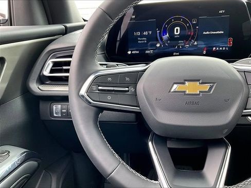 New 2026 Chevrolet Traverse LT w/ Driver Confidence Package AWD/4WD image 19