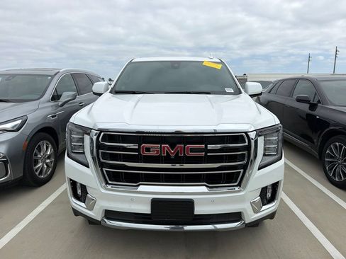 Used 2021 GMC Yukon XL SLT w/ SLT Premium Package AWD/4WD image 1