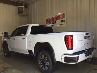New 2026 GMC Sierra 2500 Denali w/ Denali Reserve Package