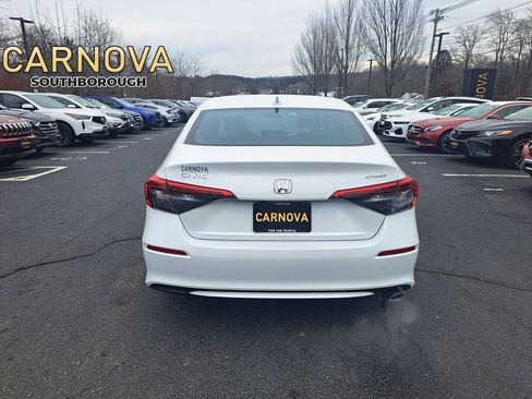 Used 2024 Honda Civic Sport image 4