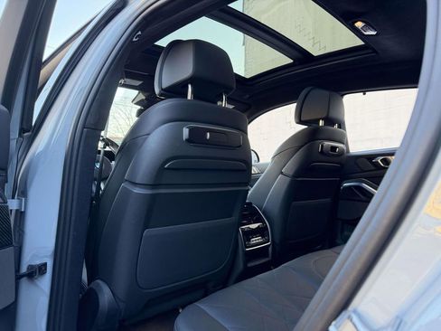 Used 2026 BMW X6 M60i image 24