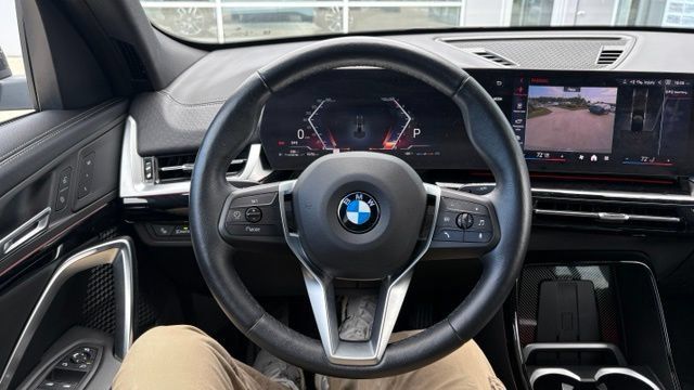 Used 2026 BMW X2 xDrive28i AWD/4WD image 14