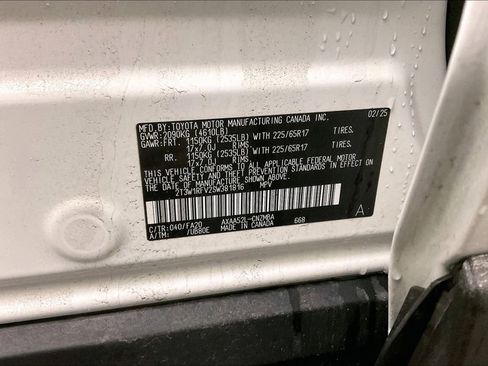 Used 2025 Toyota RAV4 XLE image 27