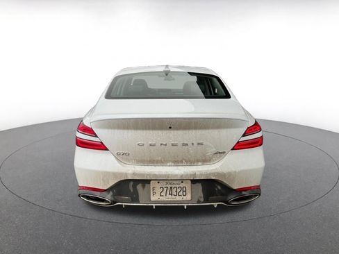 Used 2025 Genesis G70 2.5T image 6