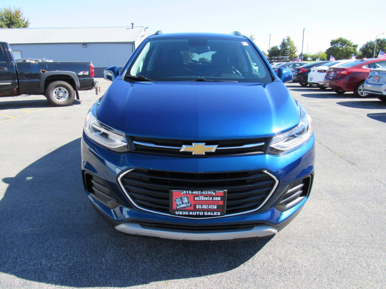 Used 2019 Chevrolet Trax LT w/ LT Convenience Package FWD image 9
