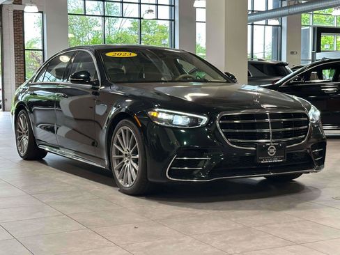 Certified 2023 Mercedes-Benz S 580 4MATIC Sedan image 2