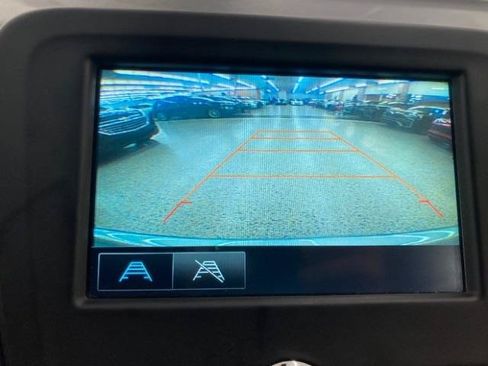 Used 2018 Chevrolet Equinox LT AWD/4WD image 21