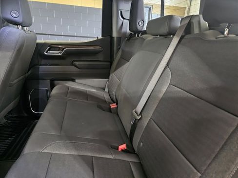 Used 2024 Chevrolet Silverado 1500 LT Trail Boss w/ Convenience Package II image 22