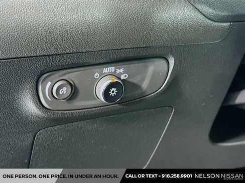 Used 2025 Buick Encore GX Sport Touring w/ Comfort Package AWD/4WD image 10