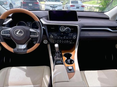 Used 2019 Lexus RX 350 AWD w/ Navigation Package image 16