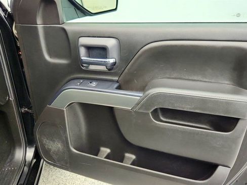 Used 2018 Chevrolet Silverado 1500 LT image 25