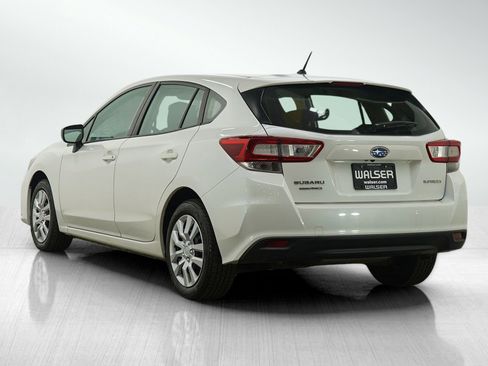 Used 2018 Subaru Impreza 2.0i image 3