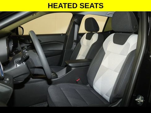 New 2026 Chevrolet Trax LS w/ LS Convenience Package FWD image 2