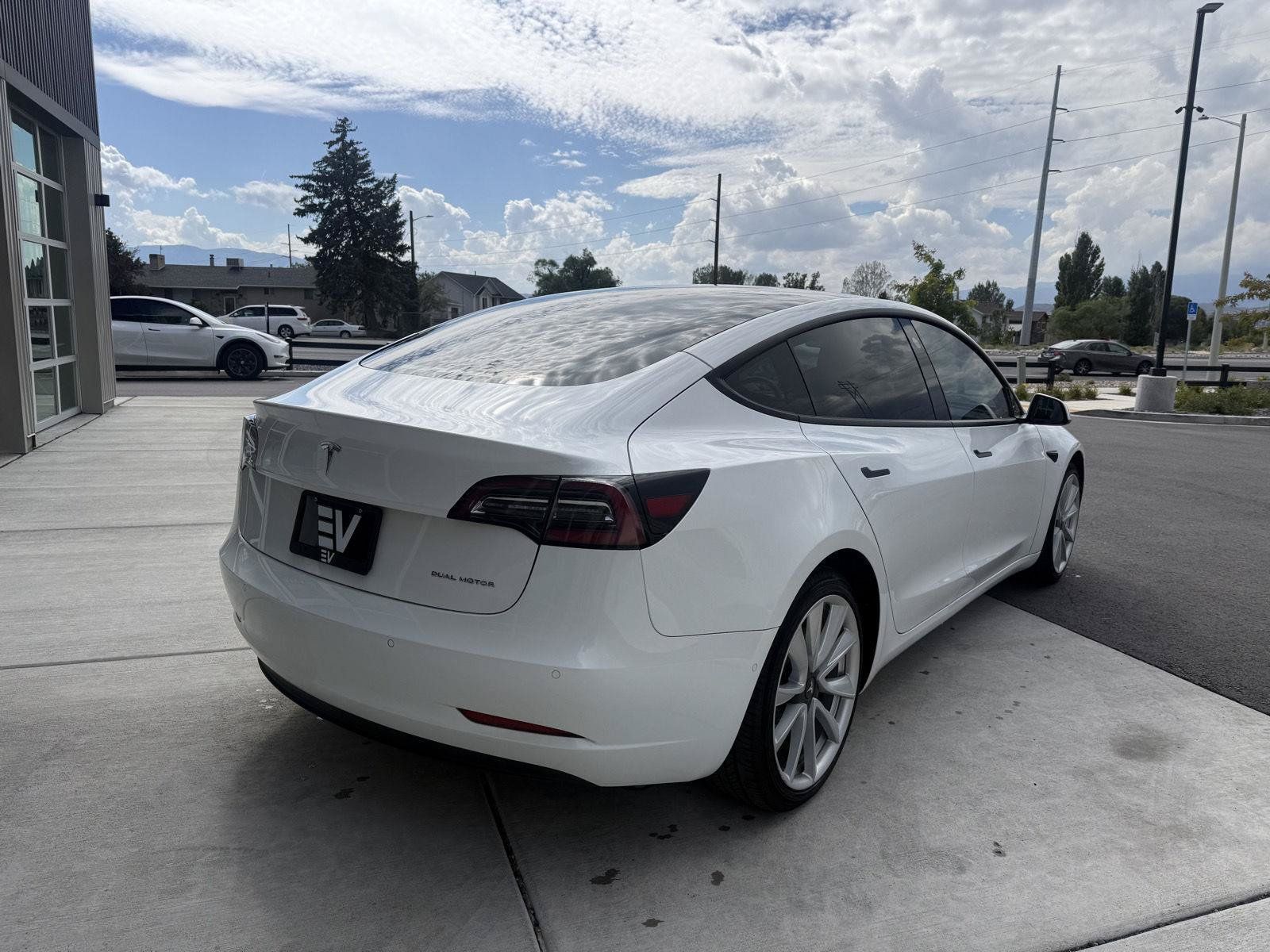 Used 2021 Tesla Model 3 Long Range AWD/4WD image 8
