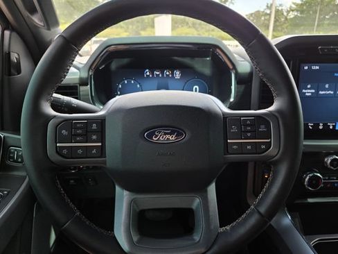 Used 2025 Ford F150 Lariat w/ Equipment Group 501A Mid AWD/4WD image 21