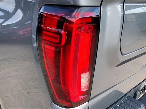 Used 2019 GMC Sierra 1500 AT4 w/ AT4 Premium Package AWD/4WD image 28