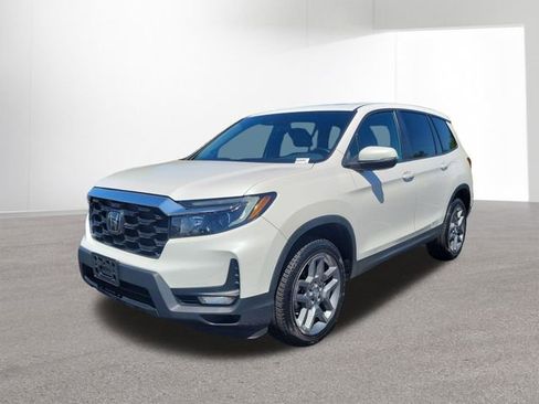 Used 2023 Honda Passport EX-L image 11