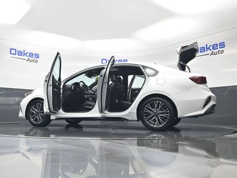 Certified 2024 Kia Forte GT-Line w/ GT-Line Premium Package image 62