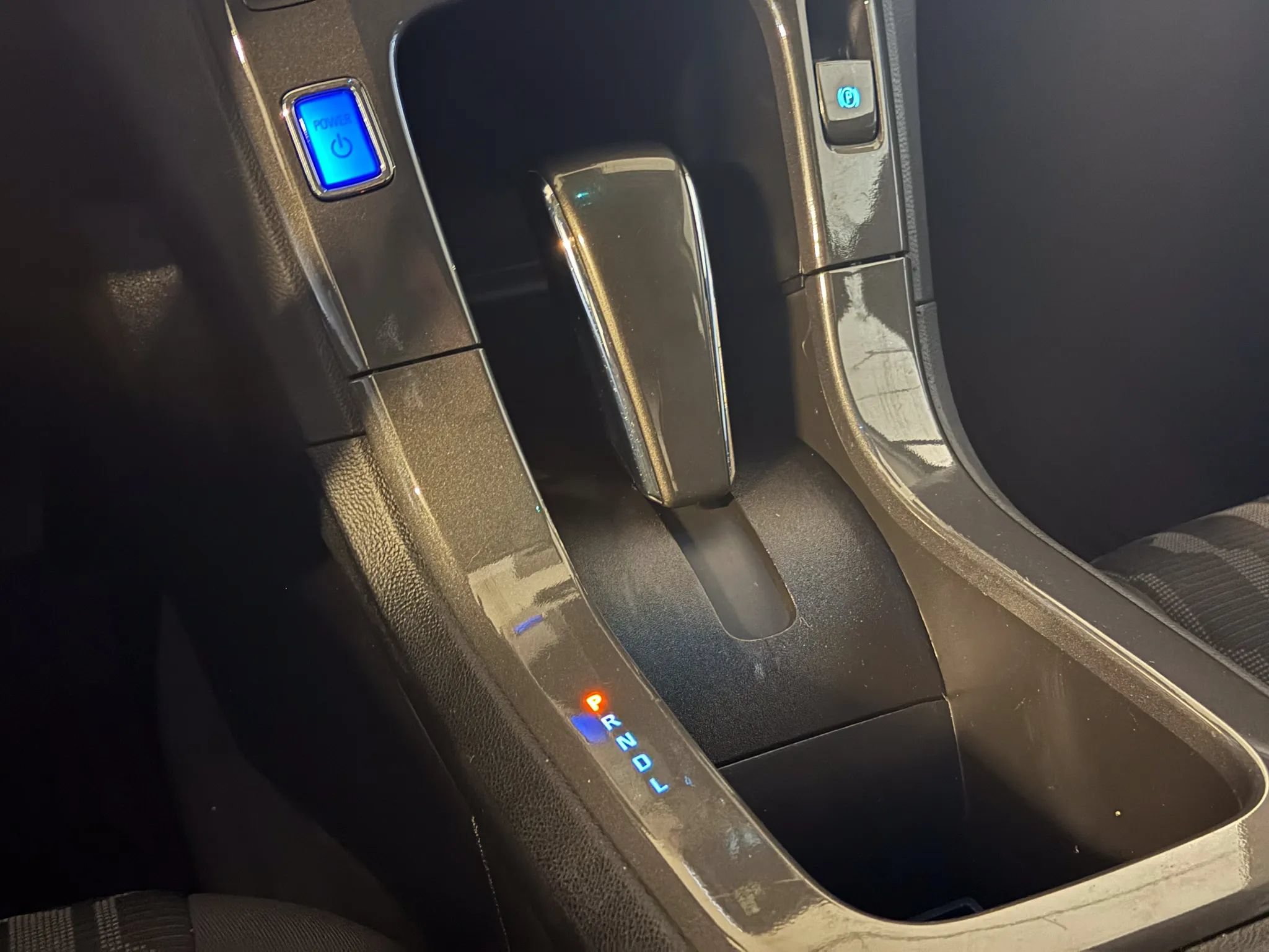 Used 2015 Chevrolet Volt FWD image 28