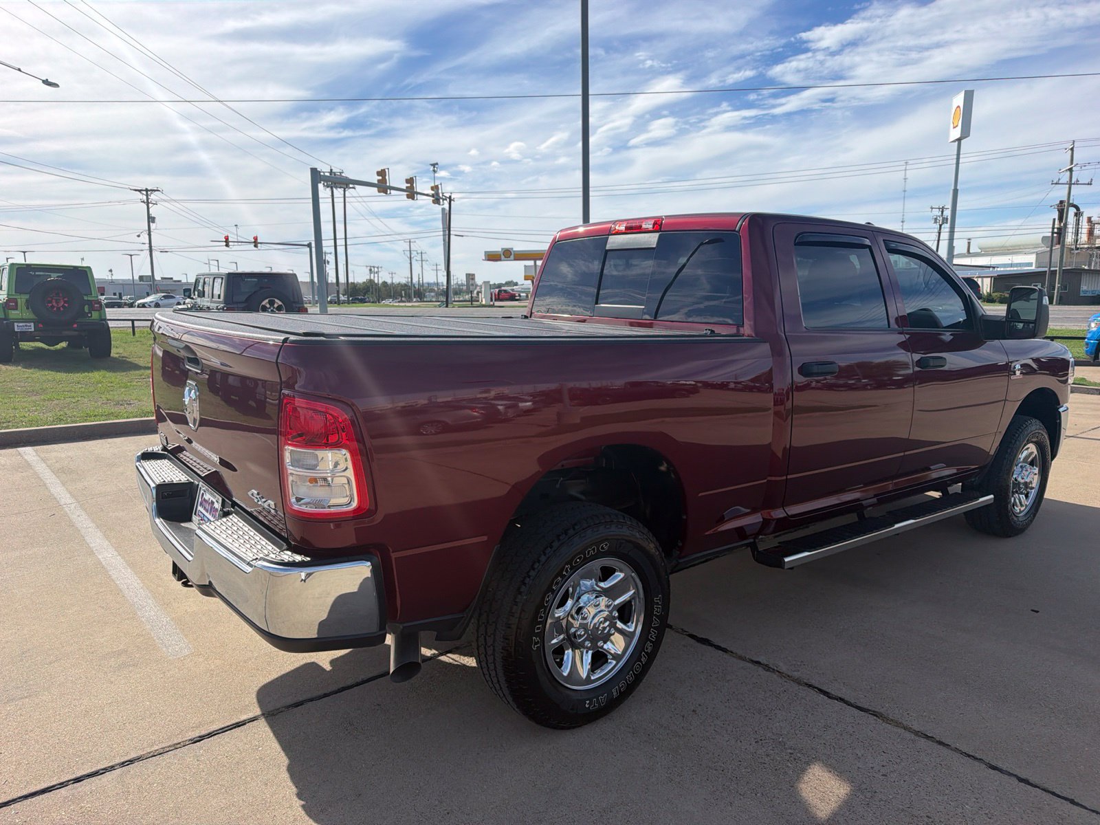 Used 2024 RAM 2500 Tradesman w/ Chrome Appearance Group AWD/4WD image 5