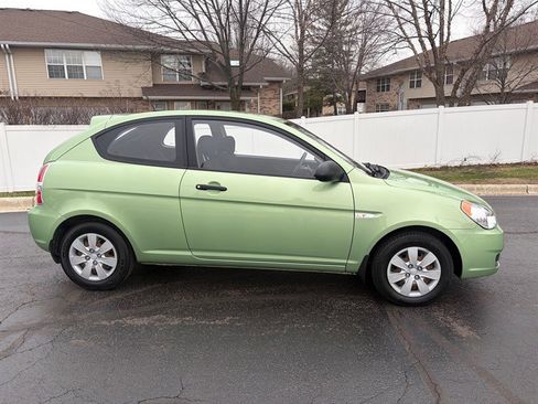 Used 2009 Hyundai Accent GS w/ Popular Equipment Pkg 2 image 6