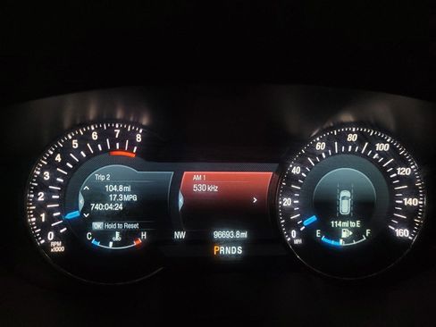 Used 2016 Ford Explorer Platinum AWD/4WD image 23
