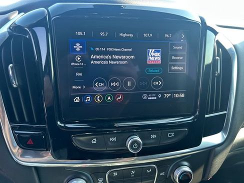 Used 2022 Chevrolet Traverse RS w/ LPO, Floor Liner Package image 25