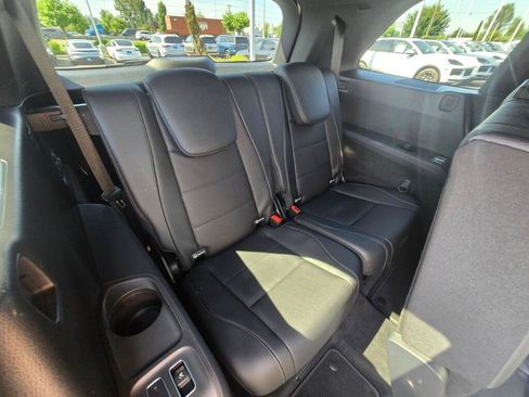 Used 2023 Mercedes-Benz GLS 450 4MATIC image 25